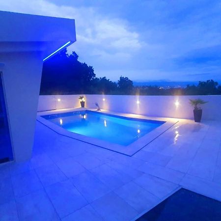 Penthouse Jacuzzi & Pool Apartmants Opatija Extérieur photo