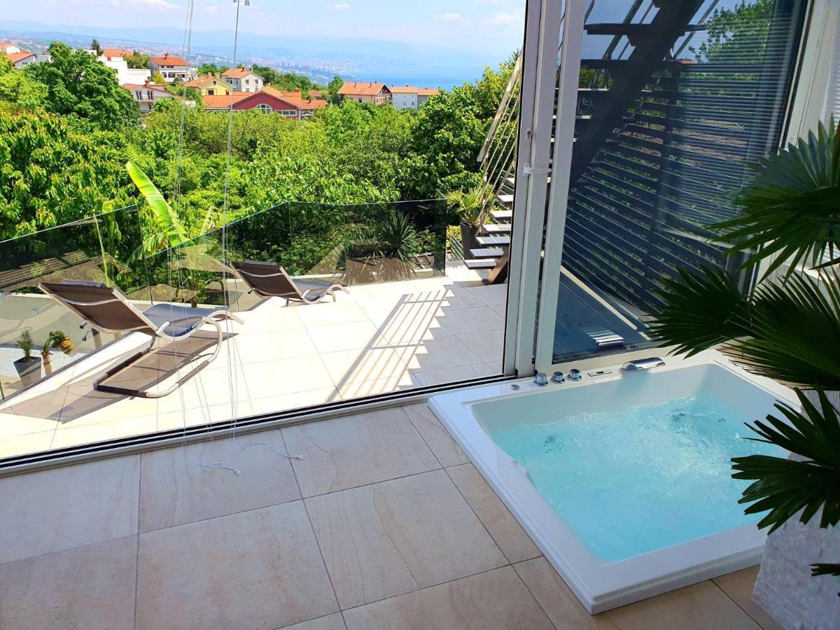 Penthouse Jacuzzi & Pool Apartmants Opatija Extérieur photo