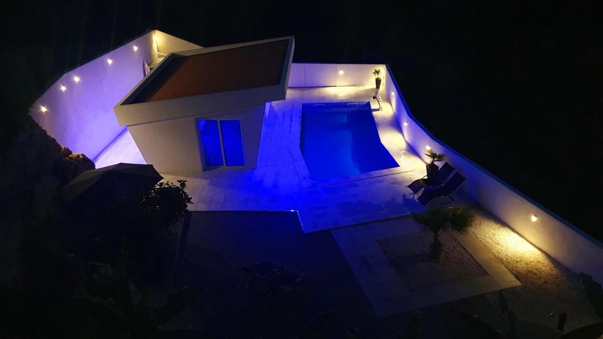 Penthouse Jacuzzi & Pool Apartmants Opatija Extérieur photo