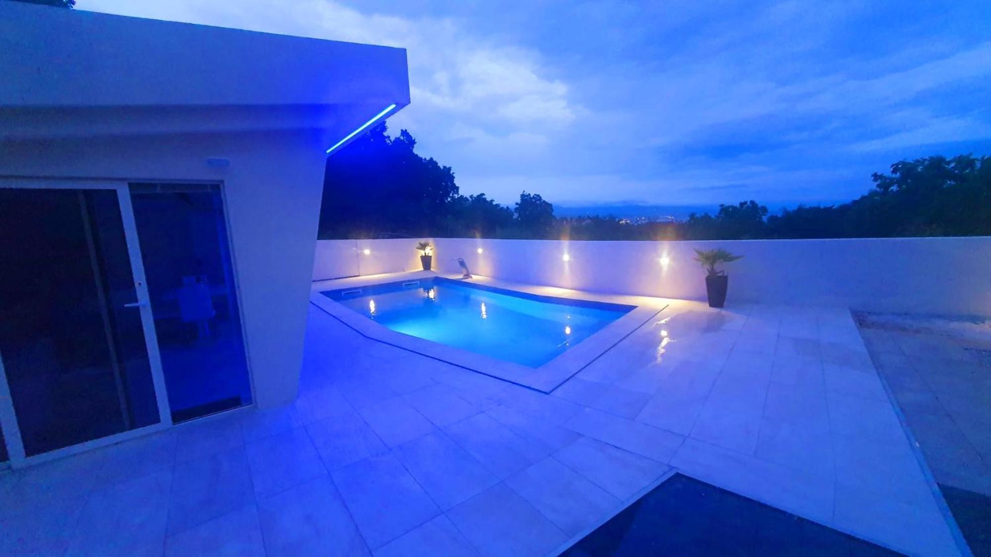 Penthouse Jacuzzi & Pool Apartmants Opatija Extérieur photo