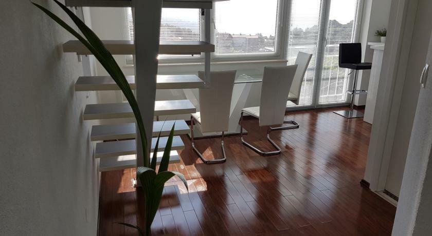 Penthouse Jacuzzi & Pool Apartmants Opatija Extérieur photo